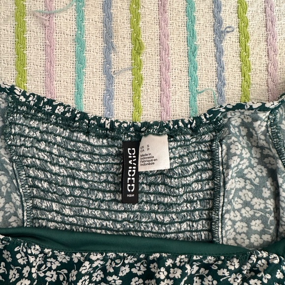 H&M Cropped Top - Picture 3 of 3